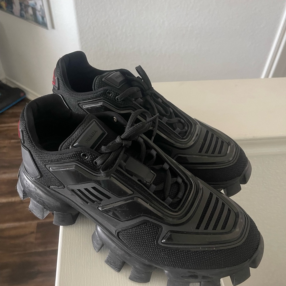 Prada Shoes Size 9 Men Wore 2 Times Great Condition